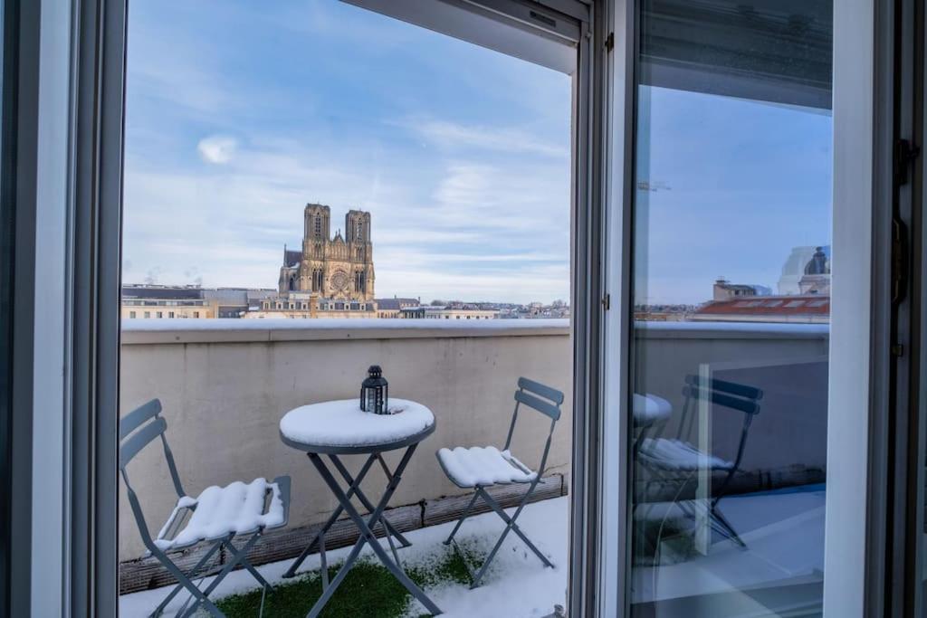 Appartement Le Clovis - Cathedrale à Reims Extérieur photo
